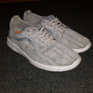 Vans LXVI mesh shoes
